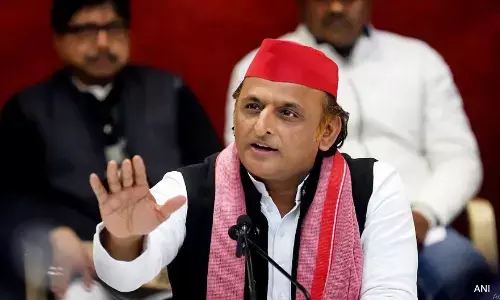 सपा चीफ ने चार साल पहले बनाए दलित संगठन को किया एक्टीव, बसपा को लग सकता है बड़ा झटका सपा चीफ ने चार साल पहले बनाए दलित संगठन को किया एक्टीव, बसपा को लग सकता है बड़ा झटका