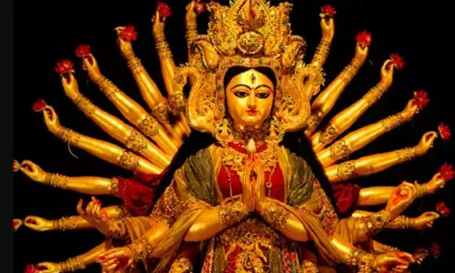 बिना दुर्गा पंडाल और कन्या पूजन के मनाया जाता है केरल में दुर्गा पूजन का पावन त्योहार, जानें फिर केरल में कैसे मनाई जाती है दुर्गा पूजा