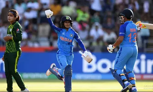 भारतीय महिला क्रिकेट टीम भी पाकिस्तानी खिलाड़ियों से नहीं मिलाएंगी हाथ, इस तारीख को होगा मुकाबला