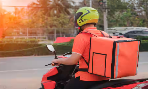 महिला ने खाना मंगवाया तो डिलिवरी बॉय ने किया ऐसा मैसेज, देखकर सभी हो गए इमोशनल, यहां देखें मैसेज