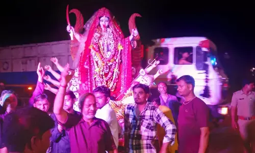 शाहनगर में किया गया देवी मां का विसर्जन शाहनगर में किया गया देवी मां का विसर्जन