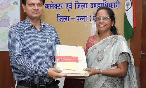 नवागत कलेक्टर ऊषा परमार ने ग्रहण किया पदभार नवागत कलेक्टर ऊषा परमार ने ग्रहण किया पदभार