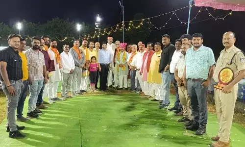 देवेन्द्रनगर में धूमधाम से मनाया गया दशहरा पर्व, ४० फीट ऊंचे रावण का किया गया दहन देवेन्द्रनगर में धूमधाम से मनाया गया दशहरा पर्व, ४० फीट ऊंचे रावण का किया गया दहन