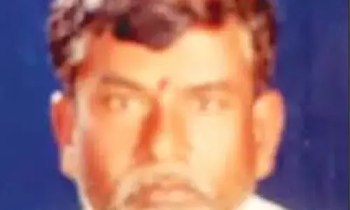 आरक्षण की मांग को लेकर धनगर समाज के व्यक्ति ने की आत्महत्या, सुसाइड नोट मिला आरक्षण की मांग को लेकर धनगर समाज के व्यक्ति ने की आत्महत्या, सुसाइड नोट मिला