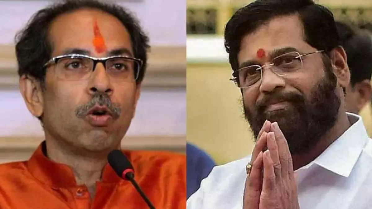 उद्धव के संभाजीनगर दौरे को देख शिंदे ने आनन-फानन में बनाया प्लान, मनपा पर कब्जे की जंग हुई तेज उद्धव के संभाजीनगर दौरे को देख शिंदे ने आनन-फानन में बनाया प्लान, मनपा पर कब्जे की जंग हुई तेज