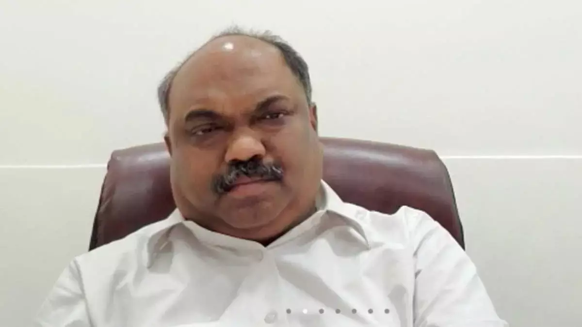 पुणे हथियार लाइसेंस मामले में कलंकित लोगों को कब तक बचाएंगे सीएम - अनिल परब