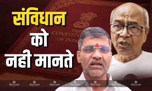 सीजेआई पर जूता फेंकने वाले से मिले शरद पवार गुट के नेता,  बताया अपनी हरकत पर वकील ने किस तरह किया रिएक्ट