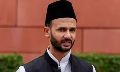 अफगानिस्तानी विदेश मंत्री के भारत आने से भड़के जिया-उर-रहमान, केंद्र और यूपी सरकार पर लगाए ये गंभीर आरोप अफगानिस्तानी विदेश मंत्री के भारत आने से भड़के जिया-उर-रहमान, केंद्र और यूपी सरकार पर लगाए ये गंभीर आरोप