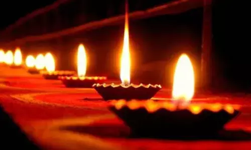 सुंदर-सुंदर मैसेज भेज कर अपनों को दें दिवाली की शुभकामनाएं, यहां हैं शानदार मैसेज