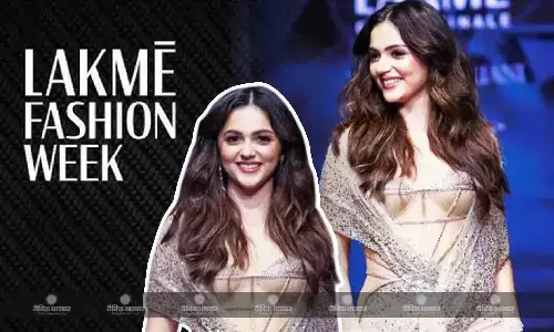 अनीत पड्डा ने पहली बार फैशन वीक में किया रैंप वॉक, ग्रैंड फिनाले की शुरुआत में ही बनीं शो स्टॉपर