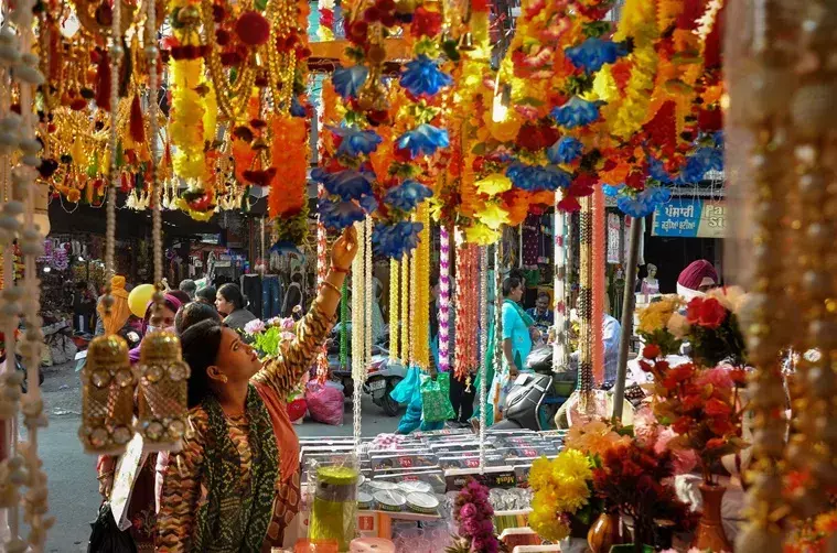 शुरू हो रहा है नाबार्ड का दिवाली हाट 2025- परंपरा से रौशन प्रगति पथ शुरू हो रहा है नाबार्ड का दिवाली हाट 2025- परंपरा से रौशन प्रगति पथ