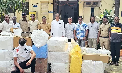 नहीं थम रहा है गुटखा व्यापार, 8 लाख से ज्यादा का माल जब्त - चार लोगों के खिलाफ मामले दर्ज नहीं थम रहा है गुटखा व्यापार, 8 लाख से ज्यादा का माल जब्त - चार लोगों के खिलाफ मामले दर्ज