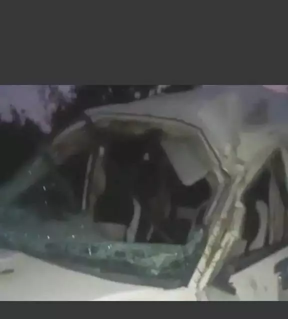 कार का पहिया खुलने से सवार हुए घायल कार का पहिया खुलने से सवार हुए घायल