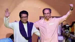 पहले मतदाता सूची में सुधार करो, उसके बाद चुनाव कराओ, आघाडी नेताओं की चुनाव आयुक्त से मांग पहले मतदाता सूची में सुधार करो, उसके बाद चुनाव कराओ, आघाडी नेताओं की चुनाव आयुक्त से मांग