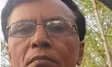 10 करोड़ के इनामी भूपति समेत 60 ने किया सरेंडर 10 करोड़ के इनामी भूपति समेत 60 ने किया सरेंडर