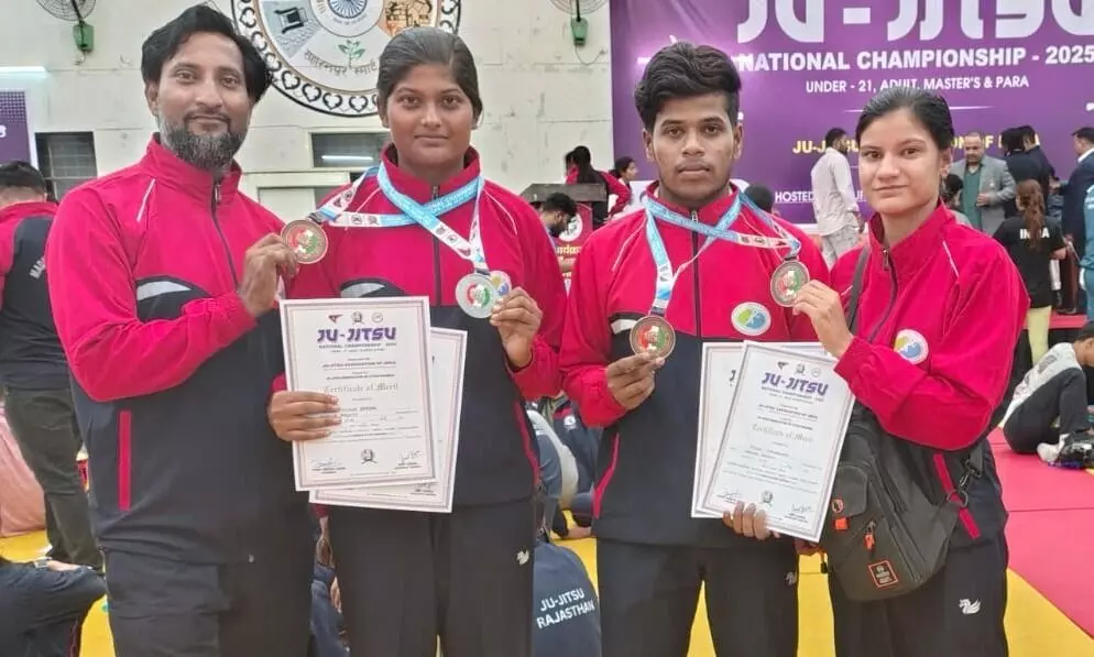राष्ट्रीय जु-जित्सु प्रतियोगिता में पन्ना के पीयूष व दीपशिखा ने जीते मेडल राष्ट्रीय जु-जित्सु प्रतियोगिता में पन्ना के पीयूष व दीपशिखा ने जीते मेडल