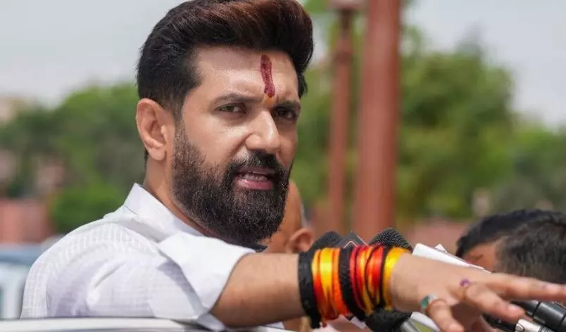 चिराग पासवान की पार्टी LJP (R) ने जारी की दूसरी लिस्ट, सभी 29 सीटों पर उतारे उम्मीदवार चिराग पासवान की पार्टी LJP (R) ने जारी की दूसरी लिस्ट, सभी 29 सीटों पर उतारे उम्मीदवार