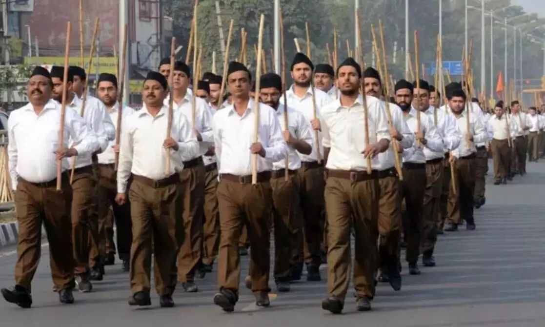 कर्नाटक में RSS संगठन पर लगेगा बैन, सिद्धारमैया सरकार कर रही ये तैयारियां कर्नाटक में RSS संगठन पर लगेगा बैन, सिद्धारमैया सरकार कर रही ये तैयारियां