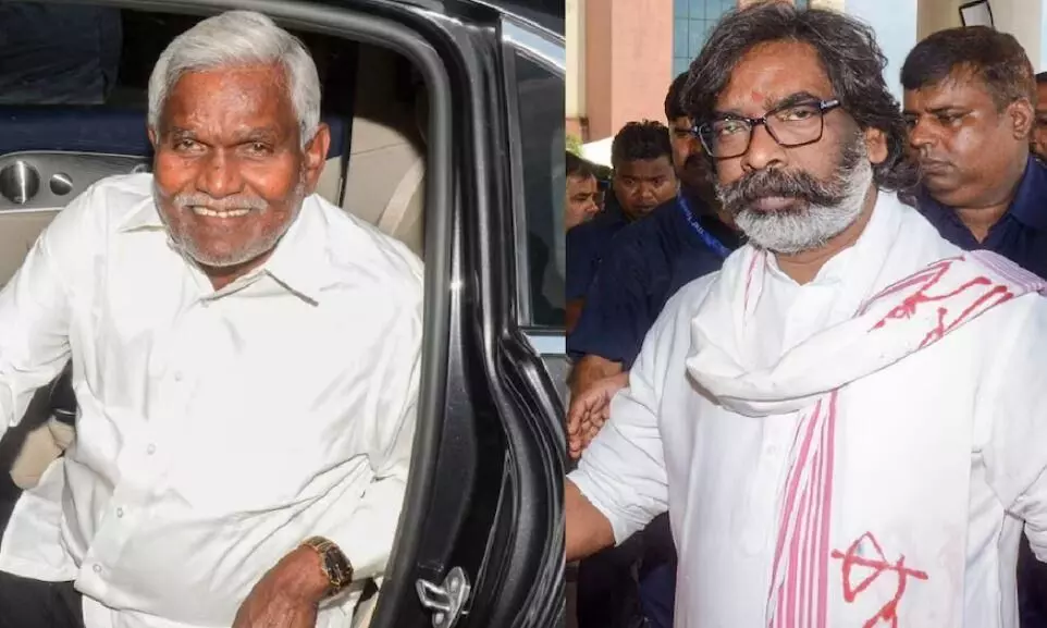 झारखंड के उपचुनाव में हाई वोल्टेज राजनीतिक संग्राम, मैदान में एक ही समुदाय के दो उम्मीदवार झारखंड के उपचुनाव में हाई वोल्टेज राजनीतिक संग्राम, मैदान में एक ही समुदाय के दो उम्मीदवार