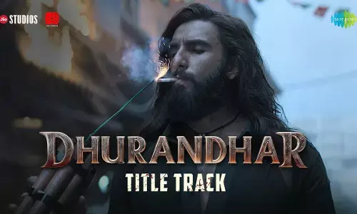 रणवीर सिंह की फिल्म ‘धुरंधर’ का टाइटल ट्रैक हुआ रिलीज, फिर दिखा एक्टर का एक्शन अवतार रणवीर सिंह की फिल्म ‘धुरंधर’ का टाइटल ट्रैक हुआ रिलीज, फिर दिखा एक्टर का एक्शन अवतार