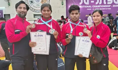 राष्ट्रीय जु-जित्सु प्रतियोगिता में पन्ना के पीयूष व दीपशिखा ने जीते मेडल राष्ट्रीय जु-जित्सु प्रतियोगिता में पन्ना के पीयूष व दीपशिखा ने जीते मेडल