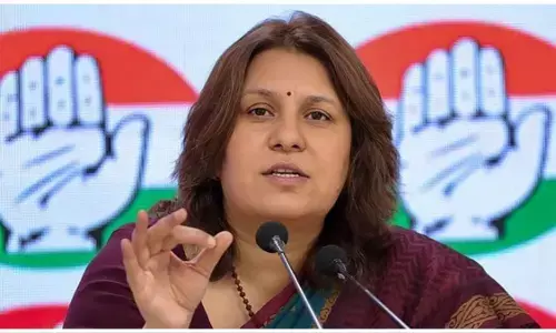 सुप्रिया श्रीनेत - कांग्रेस ने भाजपा सांसद की पत्नी की संपत्ति पर उठाया सवाल सुप्रिया श्रीनेत - कांग्रेस ने भाजपा सांसद की पत्नी की संपत्ति पर उठाया सवाल