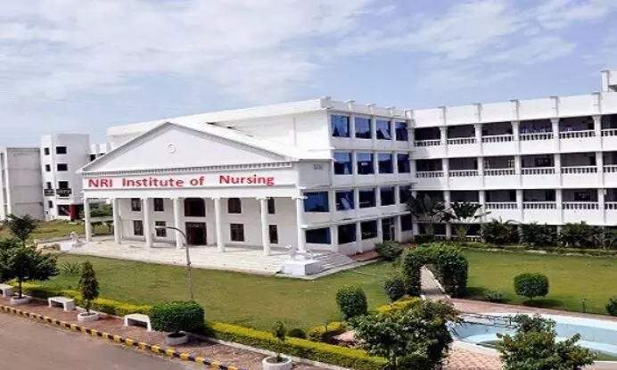 एनआरआई नर्सिंग कॉलेज को काउंसिल ने थमाया नोटिस, सात दिन में मांगा स्पष्टीकरण एनआरआई नर्सिंग कॉलेज को काउंसिल ने थमाया नोटिस, सात दिन में मांगा स्पष्टीकरण