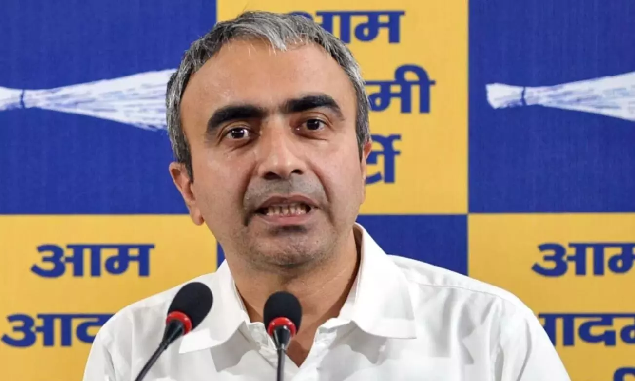 एक साल के शासन में कानून व्यवस्था पूरी तरह चरमरा... AAP ने हरियाणा के सीएम नायब सिंह सैनी पर साधा निशाना एक साल के शासन में कानून व्यवस्था पूरी तरह चरमरा... AAP ने हरियाणा के सीएम नायब सिंह सैनी पर साधा निशाना