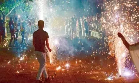 दिल्ली में दिवाली मनाने के नए नियम लागू, जानें सुप्रीम कोर्ट ने क्या लिया फैसला? दिल्ली में दिवाली मनाने के नए नियम लागू, जानें सुप्रीम कोर्ट ने क्या लिया फैसला?