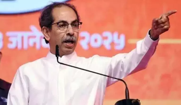 महाराष्ट्र की मतदाता सूची में 1 करोड़ फर्जी वोटर, शाह यहीं से शुरू करें सफाई अभियान- राऊत, उद्धव बोले - हमने पकड़ी चोरी महाराष्ट्र की मतदाता सूची में 1 करोड़ फर्जी वोटर, शाह यहीं से शुरू करें सफाई अभियान- राऊत, उद्धव बोले - हमने पकड़ी चोरी