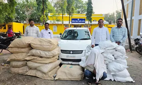 9 लाख से ज्यादा का गुटखा-तंबाकू जब्त, दो आरोपी गिरफ्तार - पुलिस की बड़ी कार्रवाई 9 लाख से ज्यादा का गुटखा-तंबाकू जब्त, दो आरोपी गिरफ्तार - पुलिस की बड़ी कार्रवाई
