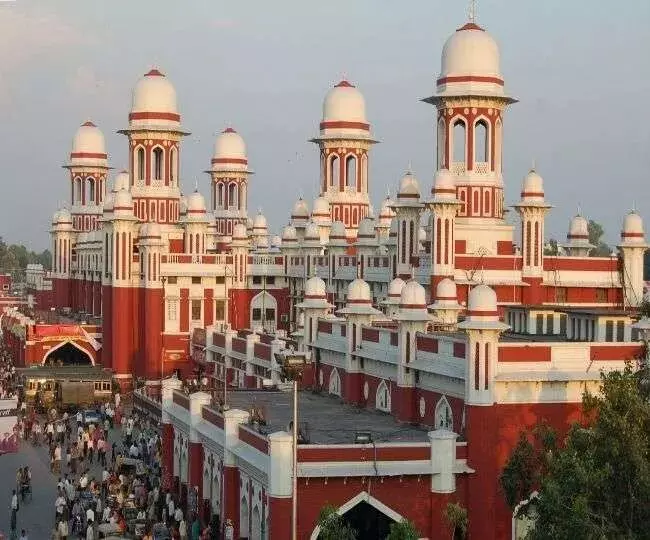 लखनऊ सिटी बना उत्तर भारत का पहला ऑल-वुमेन रेलवे स्टेशन, महिला कर्मचारियों के हवाले लखनऊ सिटी बना उत्तर भारत का पहला ऑल-वुमेन रेलवे स्टेशन, महिला कर्मचारियों के हवाले