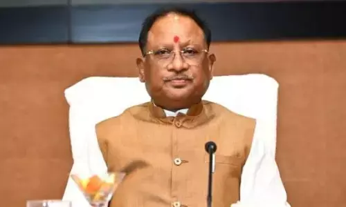 संतों की कृपा और जनता के विश्वास से ही संभव हुआ सुशासन का दीपोत्सव: मुख्यमंत्री विष्णु देव साय संतों की कृपा और जनता के विश्वास से ही संभव हुआ सुशासन का दीपोत्सव: मुख्यमंत्री विष्णु देव साय
