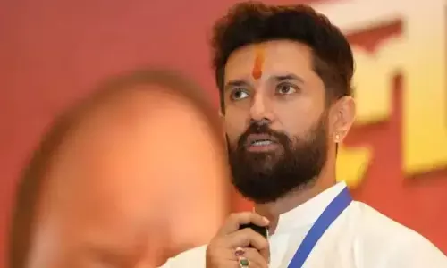 महागठबंधन के दल एक-दूसरे को नीचा दिखाते हैं, विपक्ष पर चिराग पासवान ने बोला तीखा हमला महागठबंधन के दल एक-दूसरे को नीचा दिखाते हैं, विपक्ष पर चिराग पासवान ने बोला तीखा हमला