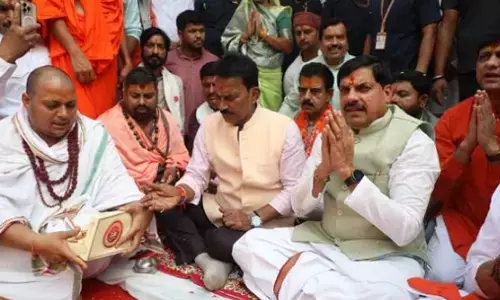 गौ-शालाओं को विकसित करेंगे गौ-मंदिर के रूप में - मुख्यमंत्री डॉ. यादव गौ-शालाओं को विकसित करेंगे गौ-मंदिर के रूप में - मुख्यमंत्री डॉ. यादव