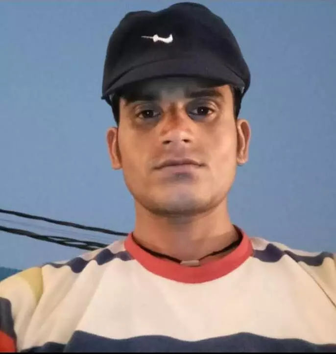 दीप जलाने चित्रकूट गया युवक वापिस नहीं लौटा, परिजन परेशान दीप जलाने चित्रकूट गया युवक वापिस नहीं लौटा, परिजन परेशान