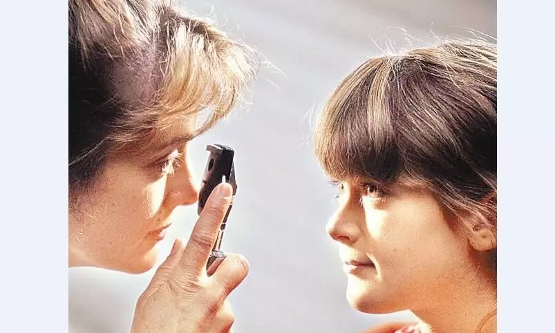 अनमोल आंखों को बड़े जख्म दे रही कार्बाइड गन अनमोल आंखों को बड़े जख्म दे रही कार्बाइड गन