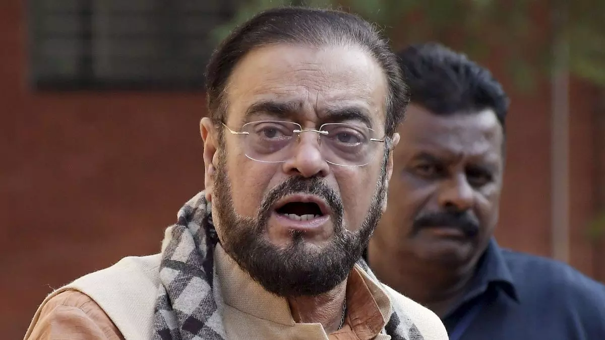 अबू आजमी ने कहा - मुंबई मनपा चुनाव सपा महाविकास आघाडी के साथ नहीं लड़ेगी अबू आजमी ने कहा - मुंबई मनपा चुनाव सपा महाविकास आघाडी के साथ नहीं लड़ेगी