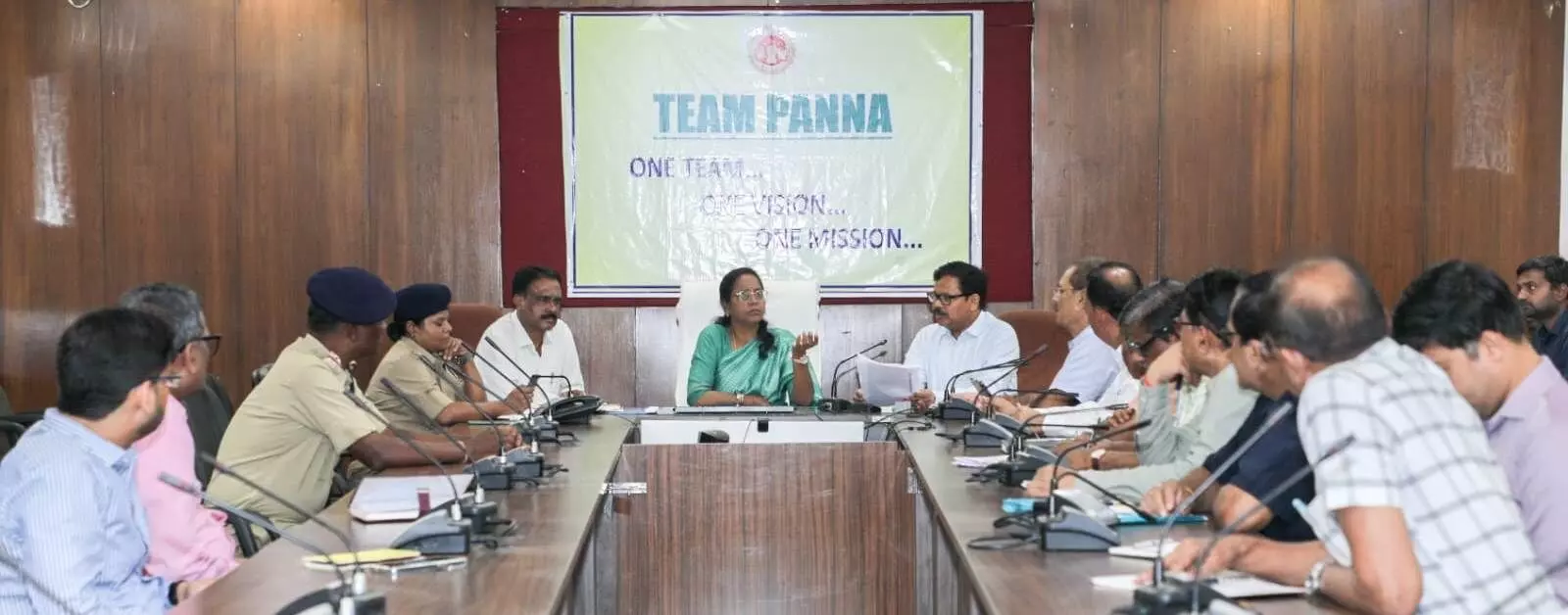 मध्यप्रदेश स्थापना दिवस, कलेक्टर ने तैयारी बैठक में दिए निर्देश मध्यप्रदेश स्थापना दिवस, कलेक्टर ने तैयारी बैठक में दिए निर्देश