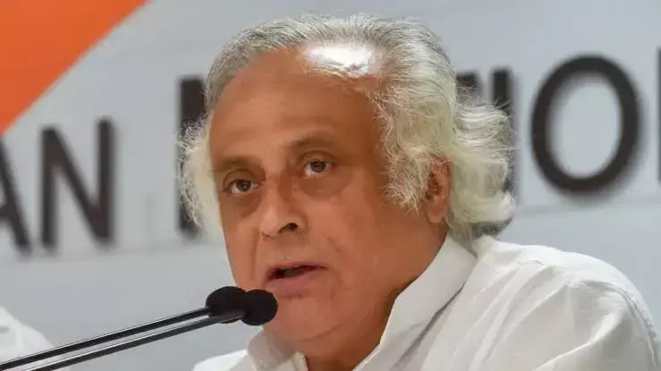 कांग्रेस ने अडानी समूह में एलआईसी के निवेश को लेकर बोला हमला, जेपीसी से मामले की जांच की मांग कांग्रेस ने अडानी समूह में एलआईसी के निवेश को लेकर बोला हमला, जेपीसी से मामले की जांच की मांग