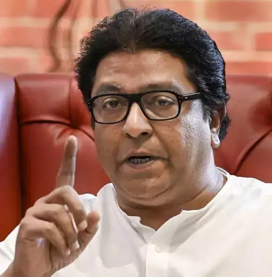 राज ठाकरे ने अपने नेताओं से कहा - इसके पहले न निकला हो ऐसा मोर्चा राज ठाकरे ने अपने नेताओं से कहा - इसके पहले न निकला हो ऐसा मोर्चा
