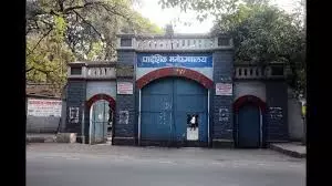 येरवड़ा अस्पताल में छह तरह के मानसिक रोगी येरवड़ा अस्पताल में छह तरह के मानसिक रोगी