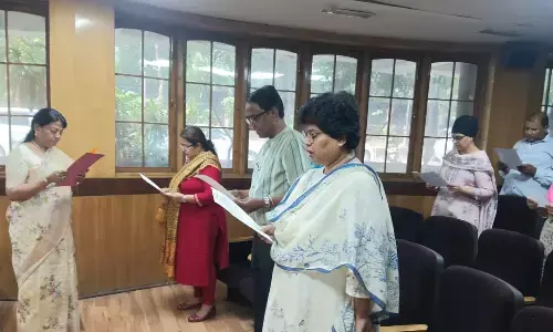 सतर्कता जागरूकता सप्ताह महाराष्ट्र सदन में भ्रष्टाचार उन्मूलन की शपथ सतर्कता जागरूकता सप्ताह महाराष्ट्र सदन में भ्रष्टाचार उन्मूलन की शपथ