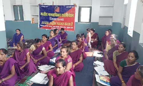 भारतीय मानवाधिकार एसोसिएशन द्वारा कार्ड वितरण कार्यक्रम सम्पन्न भारतीय मानवाधिकार एसोसिएशन द्वारा कार्ड वितरण कार्यक्रम सम्पन्न