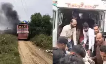 जयपुर में मजदूरों से सवार बस पर हाईटेंशन तार गिरने से लगी आग, 12 लोग झुलसे, 3 की मौत जयपुर में मजदूरों से सवार बस पर हाईटेंशन तार गिरने से लगी आग, 12 लोग झुलसे, 3 की मौत