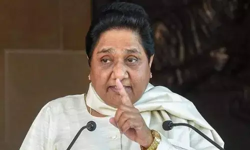 मुस्लिम लड़कियों पर बीजेपी नेता ने दी प्रतिक्रिया तो भड़क गईं मायावती, नेता के खिलाफ दी तीखी प्रतिक्रिया मुस्लिम लड़कियों पर बीजेपी नेता ने दी प्रतिक्रिया तो भड़क गईं मायावती, नेता के खिलाफ दी तीखी प्रतिक्रिया