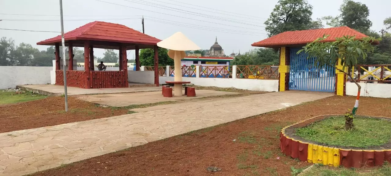 बुंदेल केसरी महाराजा छत्रसाल की प्रतिमा का अनावरण 10 नवंबर तक, शहर को मिलेगा नया पर्यटन स्थल बुंदेल केसरी महाराजा छत्रसाल की प्रतिमा का अनावरण 10 नवंबर तक, शहर को मिलेगा नया पर्यटन स्थल