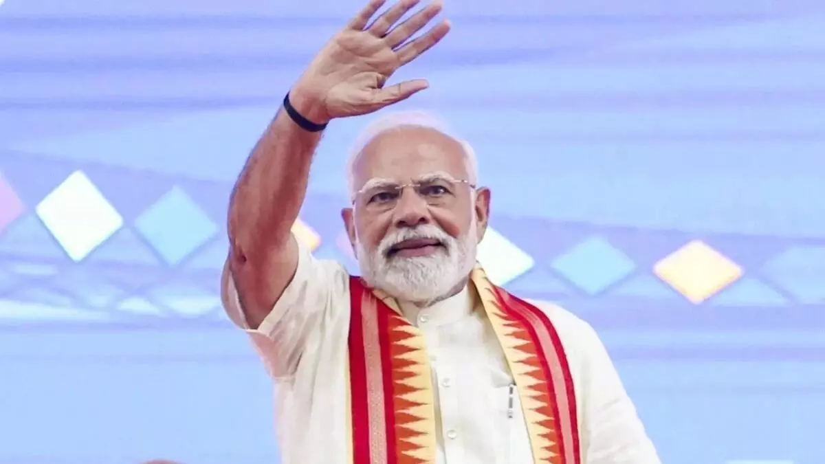 प्रधानमंत्री मोदी ने कहा - शिपिंग सेक्टर में काम करने का यही सही समय है, 100 प्रतिशत एफडीआई की अनुमति प्रधानमंत्री मोदी ने कहा - शिपिंग सेक्टर में काम करने का यही सही समय है, 100 प्रतिशत एफडीआई की अनुमति