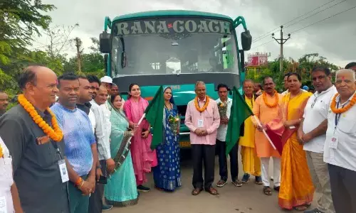 रामलला एवं काशी विश्वनाथ मंदिर के दर्शन के लिए जांजगीर जिले से श्रद्धालुओं का दल रवाना रामलला एवं काशी विश्वनाथ मंदिर के दर्शन के लिए जांजगीर जिले से श्रद्धालुओं का दल रवाना