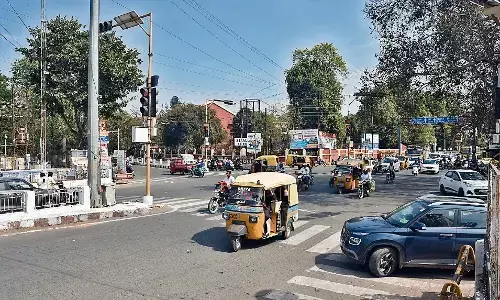 डिफेंस मिनिस्ट्री से मंजूरी मिलने के बाद ही आर्मी एरिया से गुजरेगा एक किमी लम्बा फ्लाईओवर डिफेंस मिनिस्ट्री से मंजूरी मिलने के बाद ही आर्मी एरिया से गुजरेगा एक किमी लम्बा फ्लाईओवर